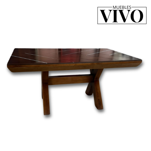 Mesa de Comedor de Madera Moderna.